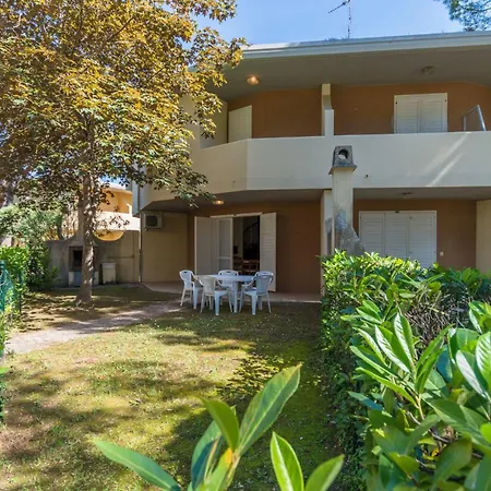 Terraced House With Garden And Pools Διαμέρισμα