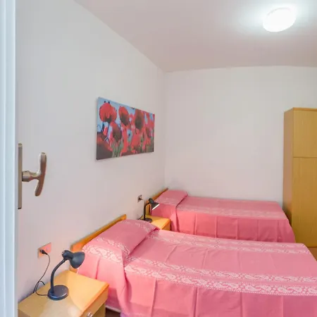 Apartment Terraced House With Garden And Pools *