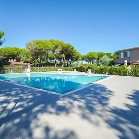 Apartment Terraced House With Garden And Pools *