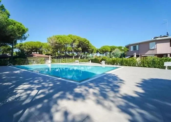 Apartment Terraced House With Garden And Pools *